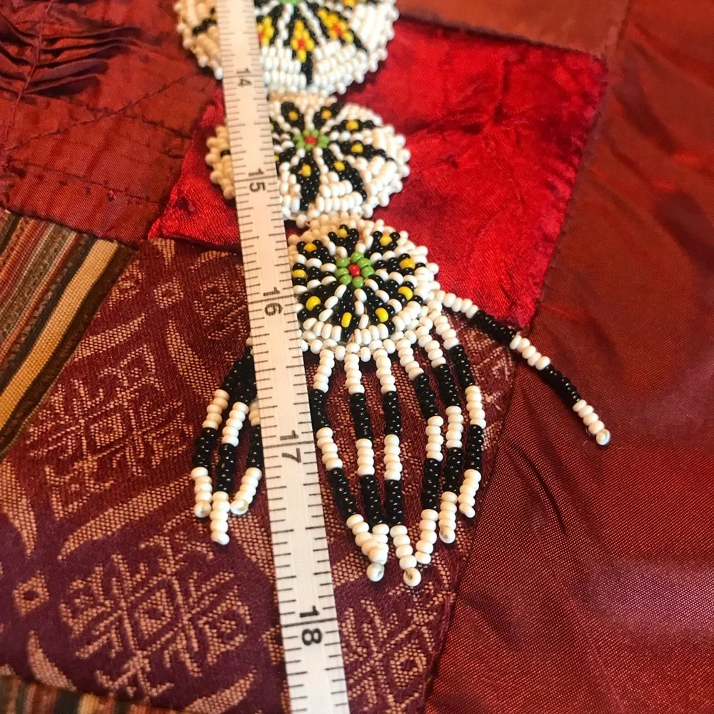 NATIVE AMERICAN FOLK ART BEADED NECKLACE 18” - Picture 6 of 16